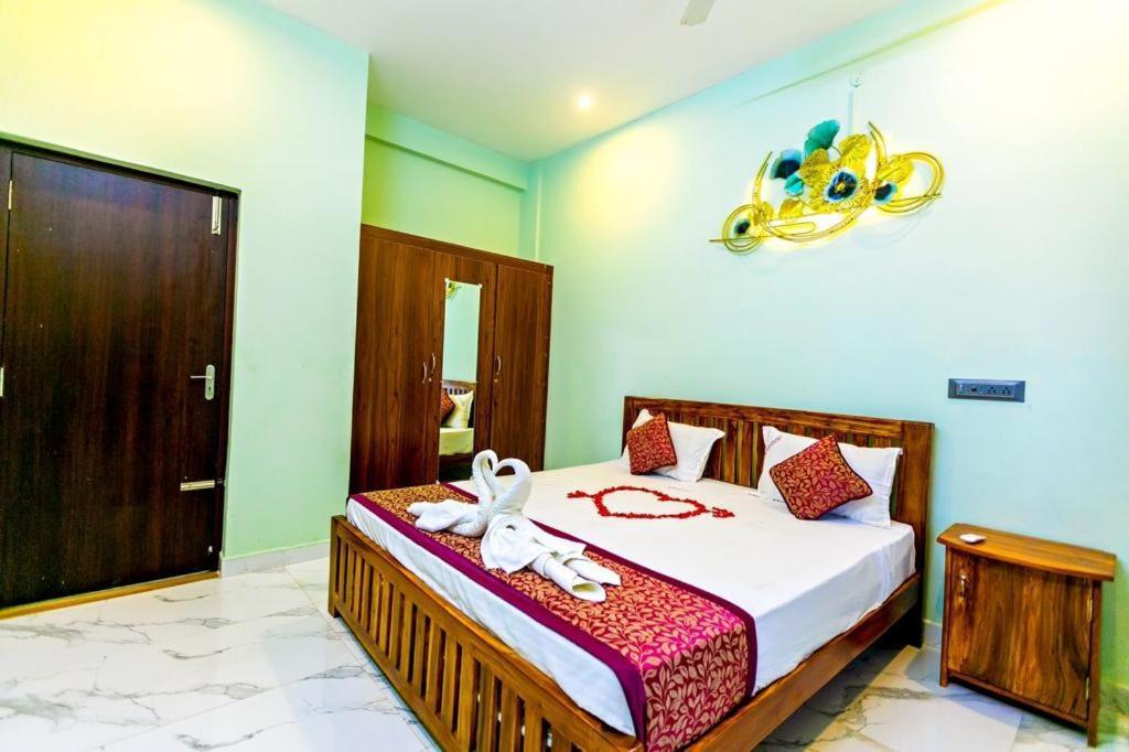 Dreamland Retreat With Swimming Pool Leilighet Kottakuppam Eksteriør bilde