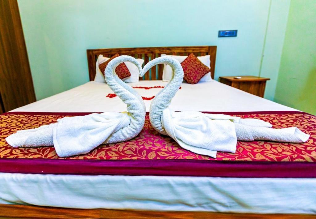 Dreamland Retreat With Swimming Pool Leilighet Kottakuppam Eksteriør bilde