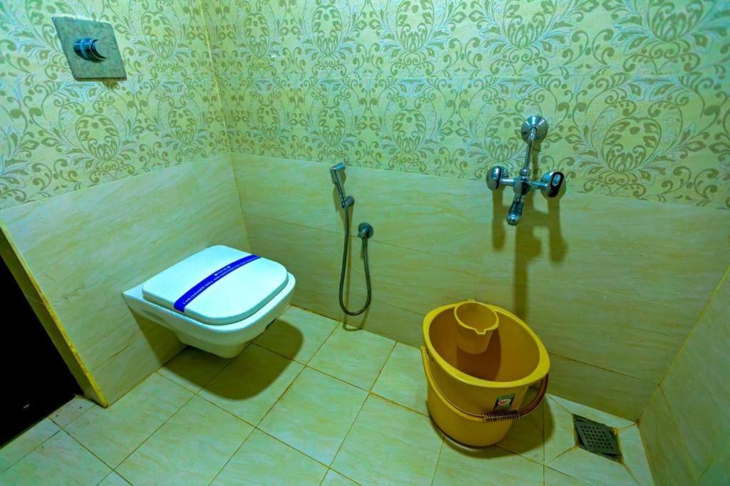 Dreamland Retreat With Swimming Pool Leilighet Kottakuppam Eksteriør bilde